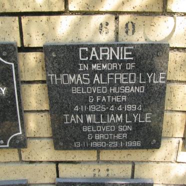 CARNIE Thomas Alfred Lyle 1925-1994 :: CARNIE Ian William Lyle 1960-1996