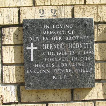 HODNETT Herbert 1914-1996