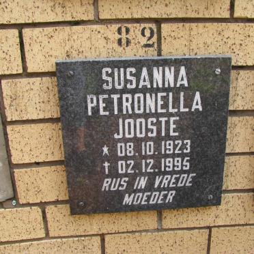 J - Vanne :: Surnames - J