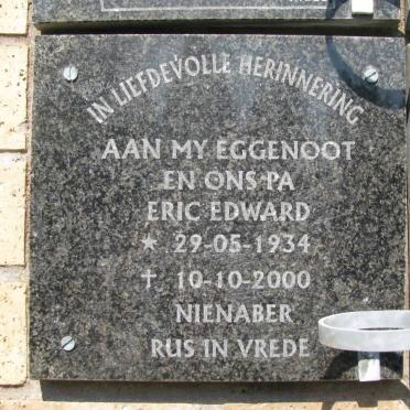 NIENABER Eric Edward 1934-2000