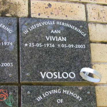 VOSLOO Vivian 1936-2003