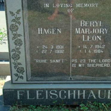FLEISCHHAUER  Hagen 1931-1992 &amp; Beryl Marjory LEON 1942-1984