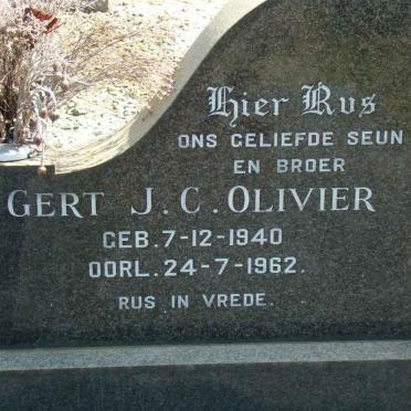OLIVIER Gert J.C. 1940-1962