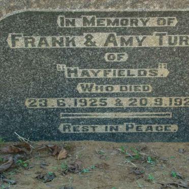 TURTON Frank -1925 &amp; Amy -1924