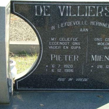 VILLIERS Pieter. de 1920-1986 &amp; Mientjie 1918-