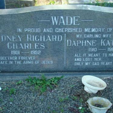 WADE Sydney Richard Charles 1901-1992 &amp; Daphne Kathleen 1910-1969