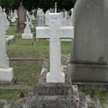 ? Unknown &amp;  Illegible graves