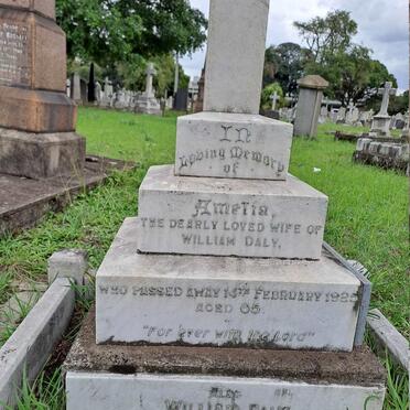 DALY William -1933 & Amelia -1925