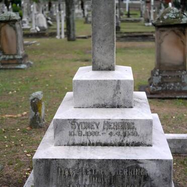 HERRING Sydney 1868-1949 &amp; Mary Esther 1879-1948