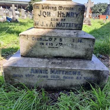 MATHEWS Annie -1931 :: MATHEWS John Henry -1916 