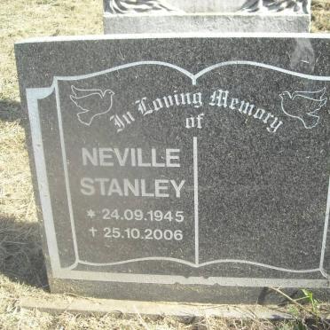 PEARCE Stanley Neville 1945-2006