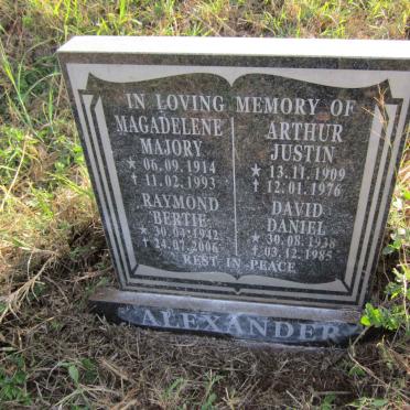 ALEXANDER Arthur Justin 1909-1976 :: ALEXANDER Magadelene Majory 1914-1993