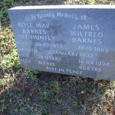 BARNES James Wilfred 1903-1994 &amp; Rose May HUNTLY 1906-1987
