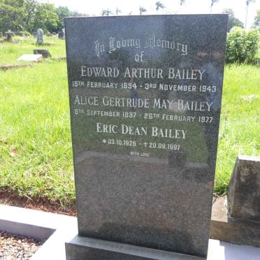 BAILEY Edward Arthur 1894-1943 &amp; Alice Gertrude May 1897-1977 :: BAILEY Eric Dean 1926-1997