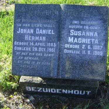 BEZUIDENHOUT Johan Daniel Herman 1883-1951 &amp; Susanna Magrieta 1887-1989