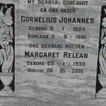 BEZUIDENHOUT Cornelius Johannes 1924-1981 &amp; Margaret Relean 1930-2005