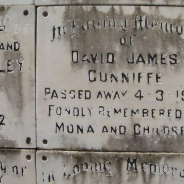 CUNNIFFE David James -1972