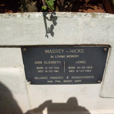 HICKS Lionel, Massey 1909-1989 &amp; Joan Elizabeth 1916-1981