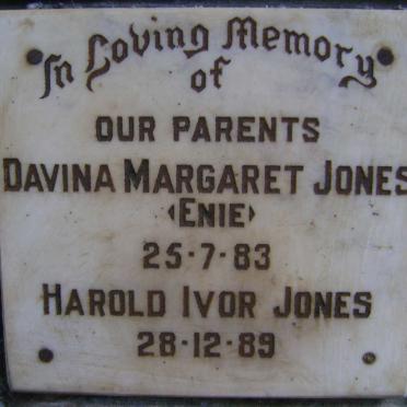 JONES Harold Ivor -1989 &amp; Davina Margaret -1983