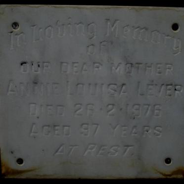 LEVER Annie Louisa -1976