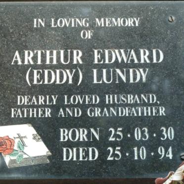 LUNDY Arthur Edward 1930-1994