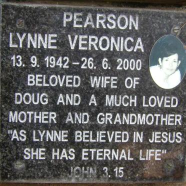 PEARSON Lynne Veronica 1942-2000