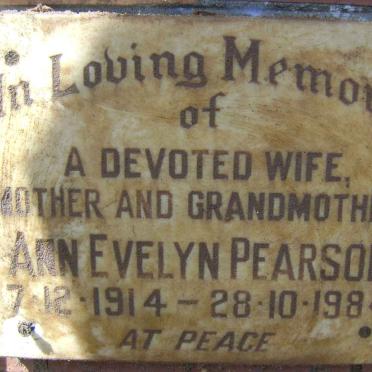 PEARSON Ann Evelyn 1914-1984