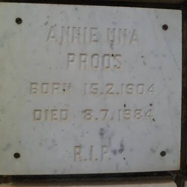 PROOS Annie Una 1904-1984