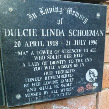 SCHOEMAN Dulcie Linda 1918-1996
