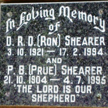 SHEARER D.R.D. 1921-1994 &amp; P.B. 1904-1995