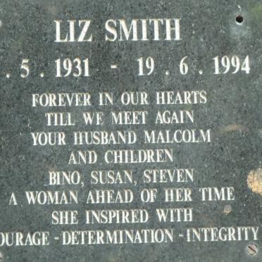 SMITH Liz 1931-1994