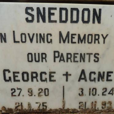 SNEDDON George 1920-1975 &amp; Agnes 1934-1993