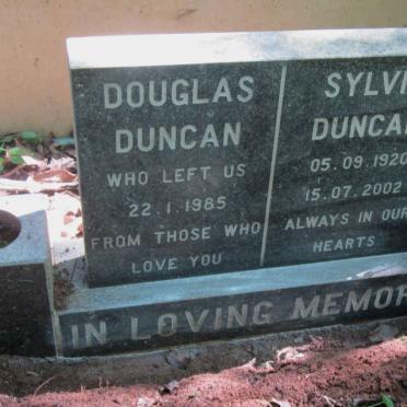 DUNCAN Douglas -1985 &amp; Sylvia 1920-2002