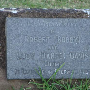 DAVIS Robert &amp; Lucy