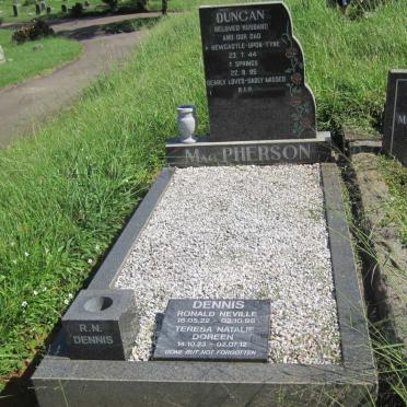 DENNIS Ronald Neville 1922-1998 :: DENNIS Teresa Natalie 1923-2012 :: MacPHERSON Duncan 1944-1995 