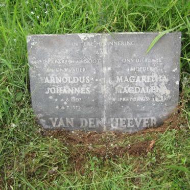 HEEVER Arnoldus Johannes, van den 1907-1972 &amp; Margaritha Magdalena PRETORIUS 1912-