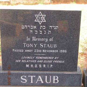 STAUB Tony -1986
