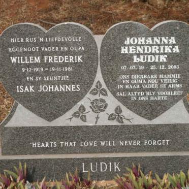 LUDIK Willem Frederik 1919-1981 &amp; Johanna Hendrika 1919-2003 :: LUDIK Isak Johannes -1943