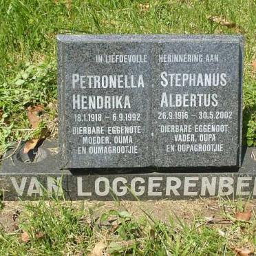 LOGGERENBERG Stephanus Albertus, van 1916-2002 &amp; Petronella Hendrika 1918-1992