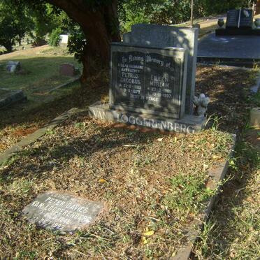 LOGGERENBERG Petrus Jacobus, van 1903-1979 &amp; Eileen Miriam 1908-1987 :: LOGGERENBERG Peter Davies, van 1946-1995