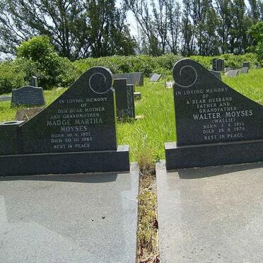 MOYSES Walter 1914-1974 &amp; Madge Martha 1922-1983