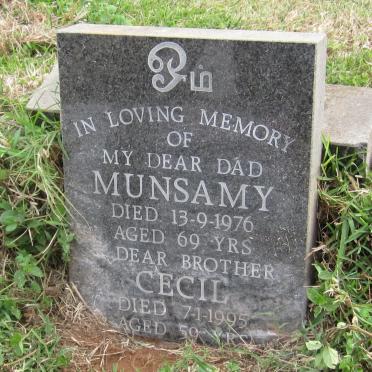 MUNSAMY -1976 :: MUNSAMY Cecil -1995