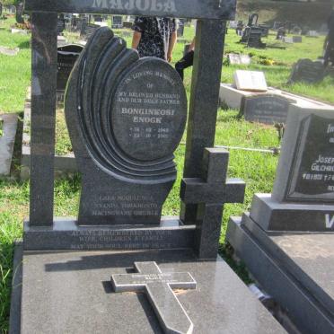 MAJOLA Bonginkosi Enock 1969-2001