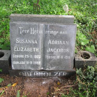 OBERHOLZER Adriaan Jacobus 1918-1992 &amp; Susanna Elizabeth 1922-1988