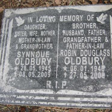 OLDBURY Robin Douglass 1946-2008 &amp; Synnøue 1945-2009