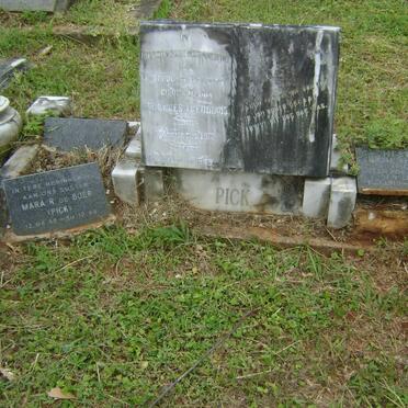 PICK Johannes Theodoris 1912-1949 &amp; Hester BADENHORST previously PICK 1919-1991 :: BOER Mara R., de nee PICK 1946-1999  