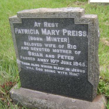 PREISS Patricia Mary nee MINTER -1945
