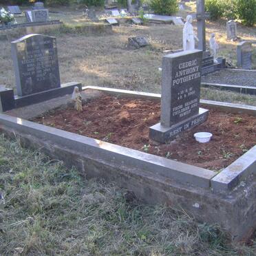 POTGIETER Reggie 1939-1993 :: POTGIETER Cedric Anthony 1961-2000