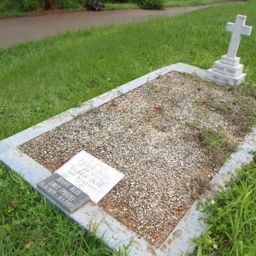 POUS Pierre 1892-1947 &amp; Valerie RIVALLAND :: SMIT Marie Alix nee POUS 1929-2007