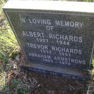 RICHARDS Albert 1907-1944 :: RICHARDS Trevor 1932-1951 :: ARMSTRONG Abraham 1903-1973